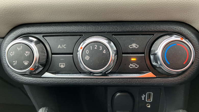 Nissan Micra 1.0 IG-T 92 Acenta 5dr Petrol Hatchback